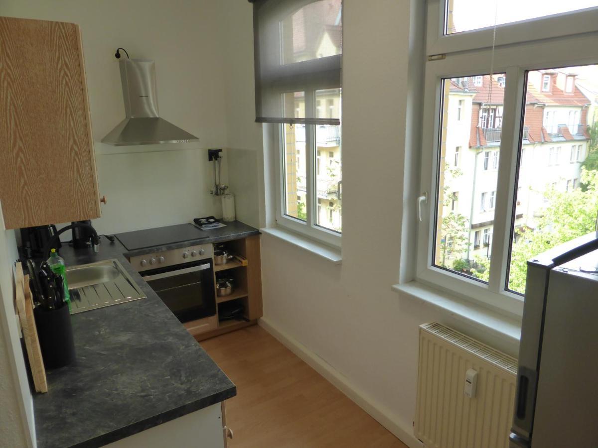 Jena City Apartment, Balkon, Sonnig, Wifi, Parkplaetze, Naehe Zentrum Экстерьер фото