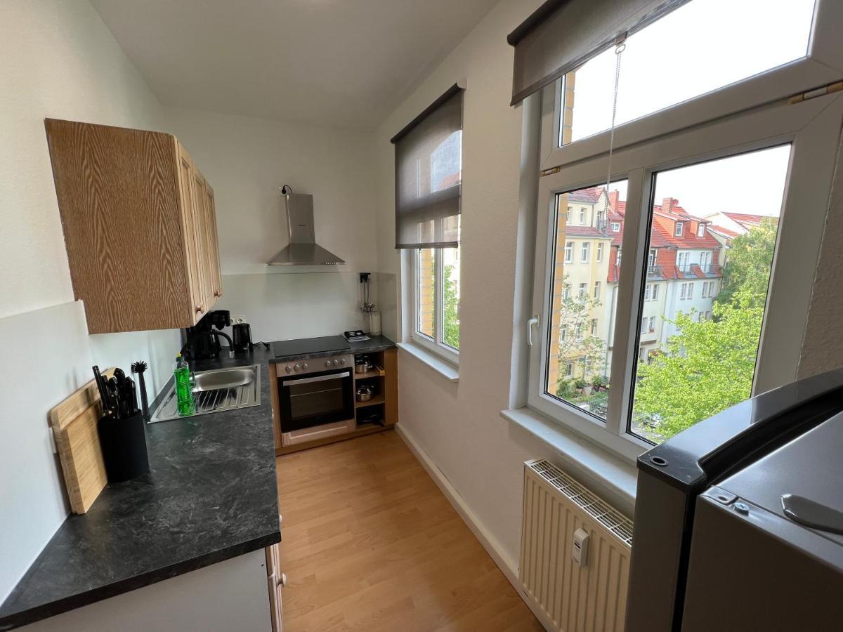 Jena City Apartment, Balkon, Sonnig, Wifi, Parkplaetze, Naehe Zentrum Экстерьер фото